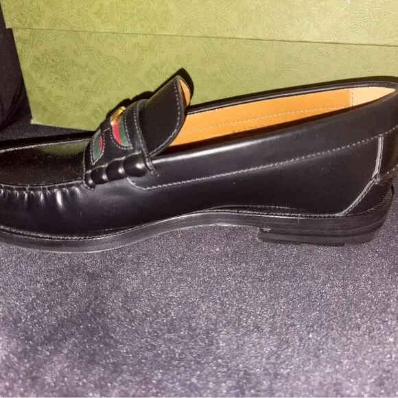 Brand new Gucci Men's Kaveh Double G Loafers Black leather size 7.5